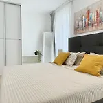 아파트 Antons 풀라