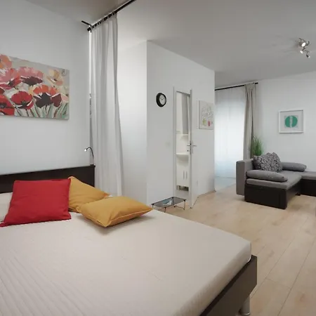 Antons Apartment Pula