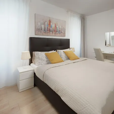 Apartament Antons *